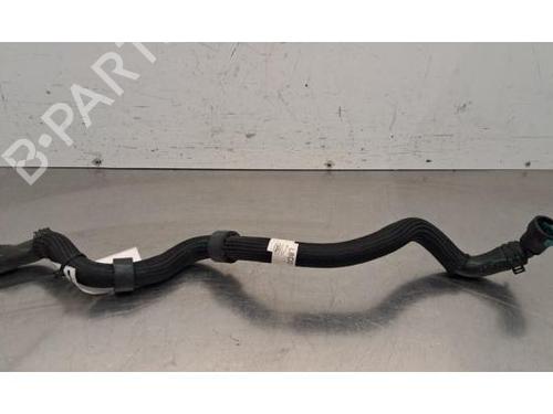 pipe-jaguar-e-pace-x540-2017-40614551 main image