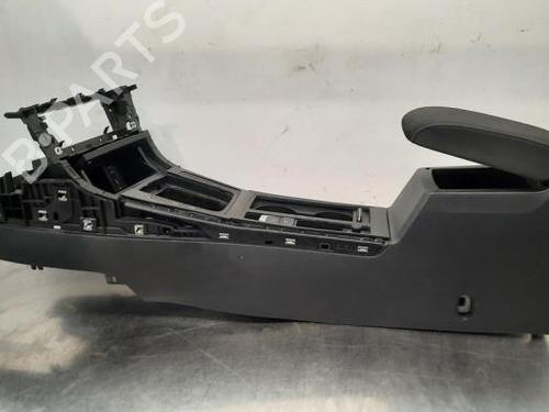 Used Middle console VW GOLF VII (5G1, BQ1, BE1, BE2) 2.0 GTD (184 hp) 23622782