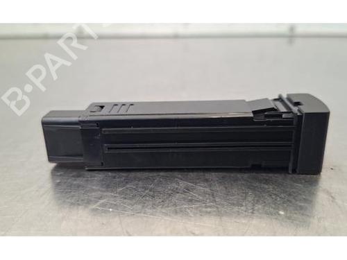 Switch TOYOTA YARIS CROSS (MXP_) 1.5 Hybrid AWD-i (MXPJ16) | BP40289210I30 - Image 4