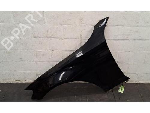 Left front fenders MERCEDES-BENZ C-CLASS (W205) C 200 d (205.011) A2058800118 | A2058810121