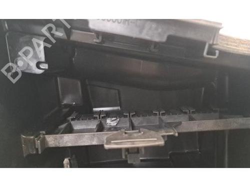 Fuse box RENAULT MASTER III Van (FV) 2.3 dCi 150 FWD (FV0F, FV03, FV09) | BP37674670E1 - Image 5