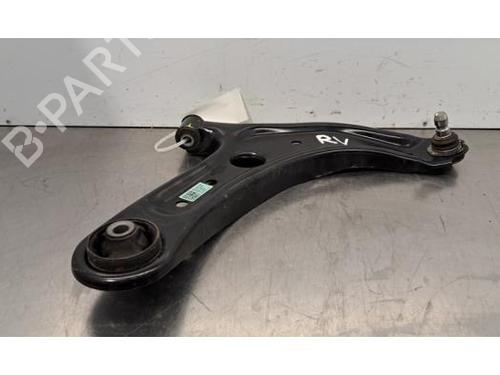 Used Right front suspension arm KIA STONIC (YB) 1.2 CVVT (84 hp) 30530710