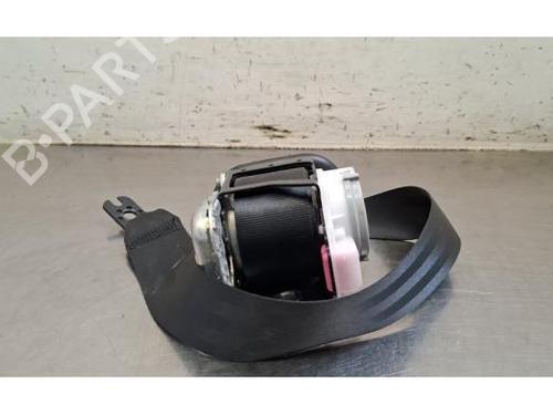 Høyre foran beltestrammer Høyre foran beltestrammer 38099552 38099552