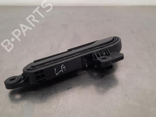 Used Rear left exterior door handle Rear left exterior door handle TESLA MODEL Y (5YJY) EV Performance All-wheel Drive (534 hp) 34198246 34198246