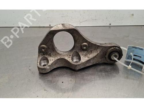 Używane Wspornik / Uchwyt Wspornik / Uchwyt VOLVO V40 Hatchback (525) D2 (120 hp) 36309847 36309847