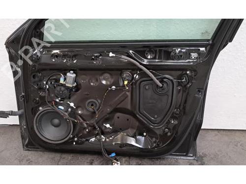 Used Right front door Right front door 38226042 38226042