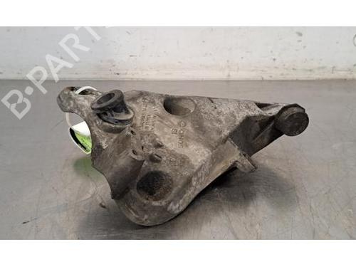 Used Engine mount BMW X5 (F15, F85) xDrive 30 d (258 hp) 26462605
