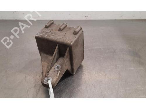 Used Support MERCEDES-BENZ VITO Van (W447) 119 CDI / BlueTEC 4x4 (447.601, 447.603, 447.605) (190 hp) 23631128