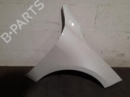 Used Right front fenders BMW 1 (F40) 116 d (116 hp) 30195015