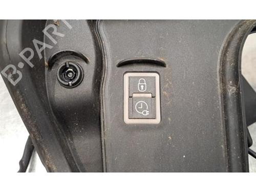 Fuel flap PEUGEOT 308 III (FB_, FH_, FP_, F3_, FM_) e-308 (FMZKWZ) | BP29317971C131 