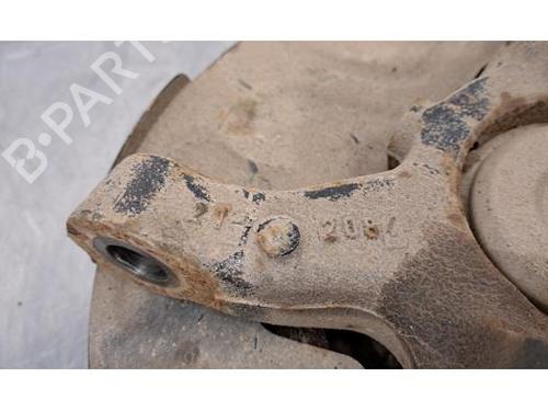 Right front steering knuckle MERCEDES-BENZ VITO Van (W447) 114 CDI (447.601, 447.603, 447.605) | BP23641677M26 