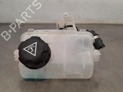 Used Expansion tank CITROËN C5 AIRCROSS (A_) 1.6 PureTech 180 (A45GFR) (181 hp) 23610003