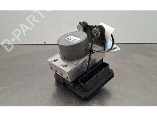 Used ABS pump ABS pump TOYOTA C-HR (_X2_, _H2_) Hybrid (ZYX20) (140 hp) 33917836 33917836