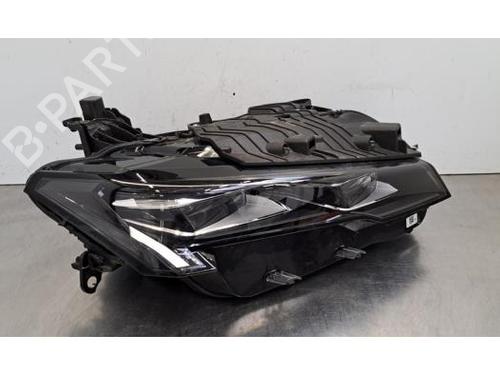 Used Right headlight Right headlight PEUGEOT 308 III (FB_, FH_, FP_, F3_, FM_) Hybrid 180 (F3DGXT, F3DGMH) (181 hp) 34615350 34615350