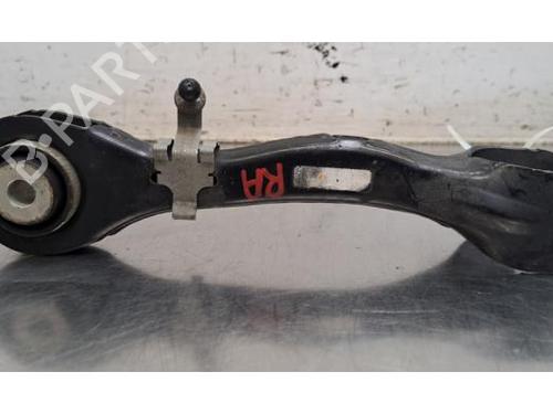 Højre bagtil bærearm Højre bagtil bærearm MERCEDES-BENZ C-CLASS (W206) C 300 e (206.054) (313 hp) 35997656 35997656