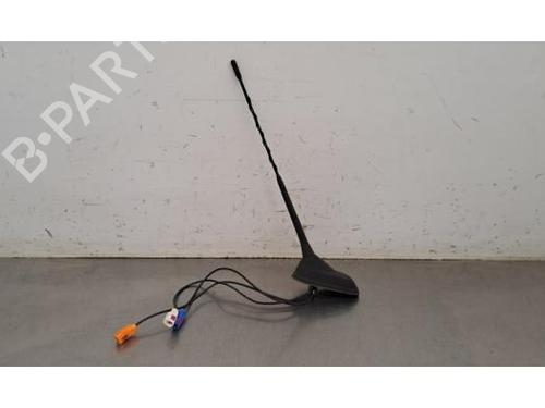 Antenne/Base PEUGEOT 308 II (LB_, LP_, LW_, LH_, L3_) 1.2 THP 130 (131 hp) 32665091
