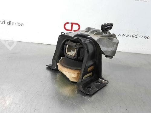 engine-mount-dacia-sandero-ii-15-dci-112845638r-2012-10875072 main image