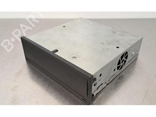 Bilradio VW TRANSPORTER T6 Van (SGA, SGH, SHA, SHH) 2.0 TDI (150 hp) 27197639