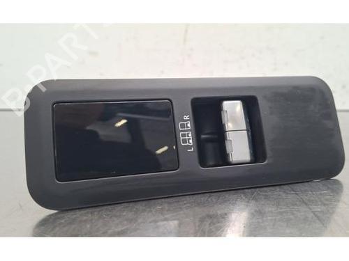 Used Switch Switch LAND ROVER RANGE ROVER SPORT III (L461) 3.0 D300 MHEV AWD (300 hp) 36379551 36379551