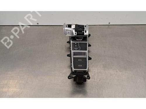 Selector da caixa AUDI A6 C8 (4A2) 45 TFSI Mild Hybrid quattro (265 hp) 31054470