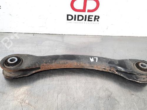 Venstre bagtil bærearm FORD FOCUS III Saloon 1.5 TDCi (120 hp) 10881061