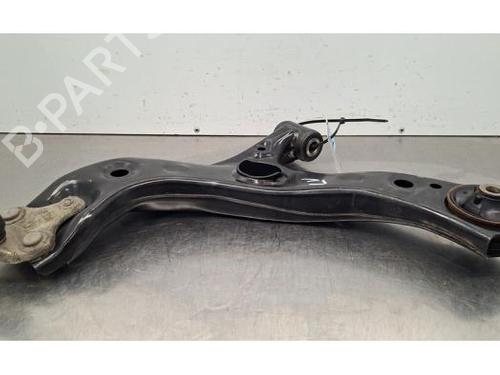 Used Left front suspension arm Left front suspension arm TOYOTA C-HR (_X2_, _H2_) Hybrid (ZYX20) (140 hp) 33917790 33917790