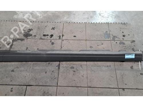 Used Left sideskirt Left sideskirt MERCEDES-BENZ GLA (H247) GLA 180 (247.784) (136 hp) 34048608 34048608