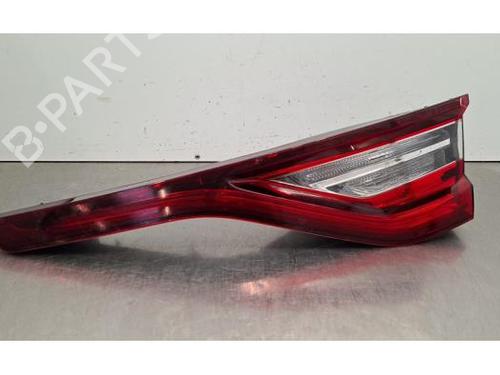 Used Right taillight Right taillight RENAULT MEGANE IV Saloon 1.3 TCe 140 (LVNB) (140 hp) 33917839 33917839