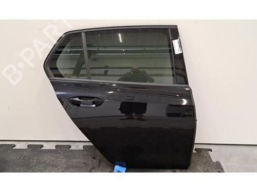 right-rear-door-vw-golf-viii-cd1-da1-2019-37498996 main image
