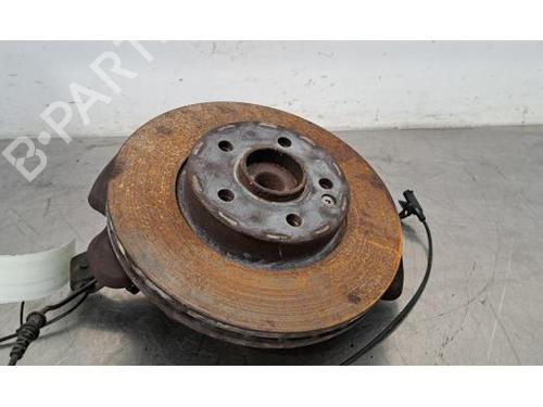 Used Right front steering knuckle MERCEDES-BENZ VITO Mixto (Double Cabin) (W447) 114 CDI (447.701, 447.703, 447.705) (136 hp) 23641711