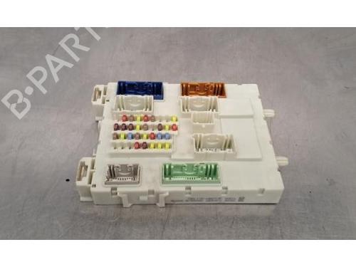 Used Fuse box FORD TOURNEO CONNECT / GRAND TOURNEO CONNECT V408 MPV 1.5 TDCi (120 hp) 29701261