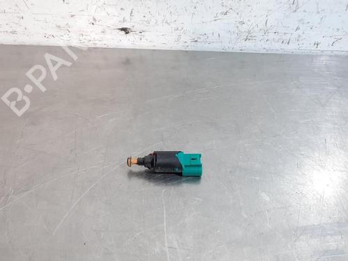 Used Switch PEUGEOT 2008 I (CU_) 1.2 THP 130 / PureTech 130 (130 hp) 23640424