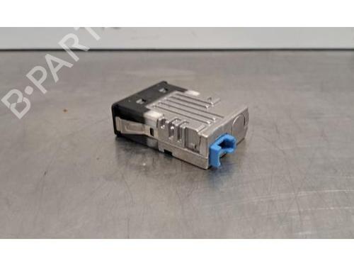 Electronic module BMW 1 (F40) 118 i | BP32276810M83