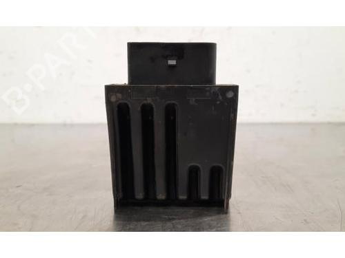 Used Electronic module AUDI A3 Limousine (8YS, 8YM) 35 TDI (150 hp) 24322732