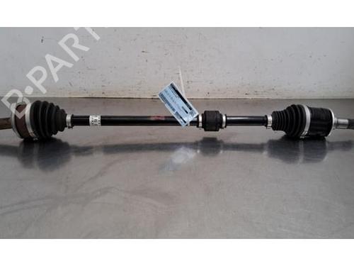 Used Right front driveshaft Right front driveshaft TOYOTA YARIS (_P21_, _PA1_, _PH1_) 1.5 Hybrid (MXPH10, MXPH11) (116 hp) 35997618 35997618