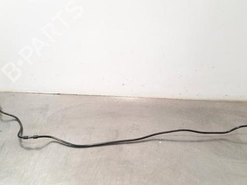 Used Pipe PEUGEOT 3008 II SUV (MC_, MR_, MJ_, M4_) 1.5 BlueHDi 130 (131 hp) 15034123