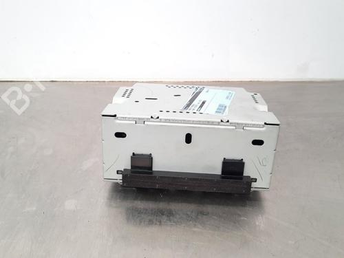 Used Radio FORD FIESTA VII (HJ, HF) 1.0 EcoBoost (125 hp) 15025975