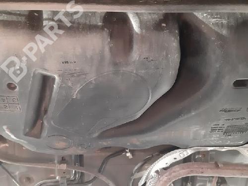 Used Fuel tank Fuel tank TOYOTA YARIS (_P13_) 1.0 (KSP130_, KSP130) (69 hp) 10871165 10871165