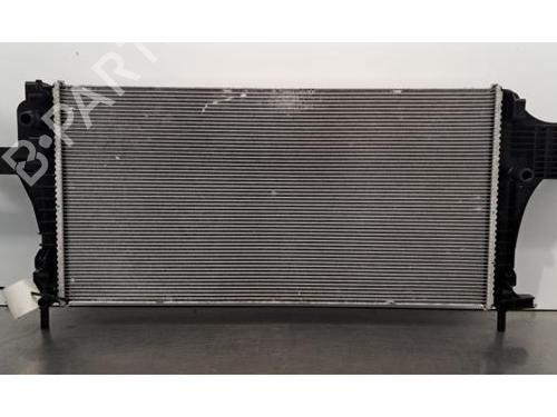 Used Water radiator VOLVO XC40 (536) Recharge AWD (408 hp) 30924359