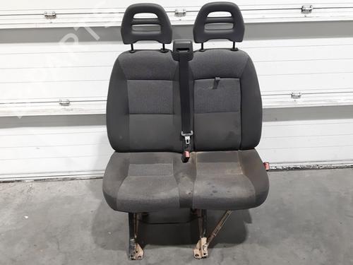 Sæde højre fortil PEUGEOT BOXER Van 2.2 HDi 150 (150 hp) 15031806