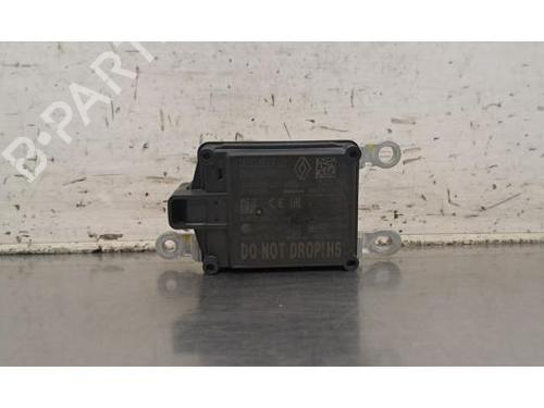 Used Electronic sensor Electronic sensor RENAULT CLIO V (B7_) 1.5 Blue dCi 100 (B7AD) (101 hp) 39905783 39905783