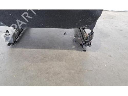 Left front seat RENAULT TRAFIC III Van (FG_) 2.0 dCi 120 (FGMN) | BP28081894C15