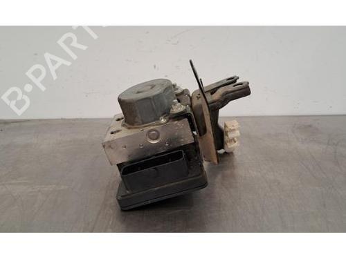 Used ABS pump TOYOTA AYGO (_B4_) 1.0 (KGB40) (69 hp) 25040337