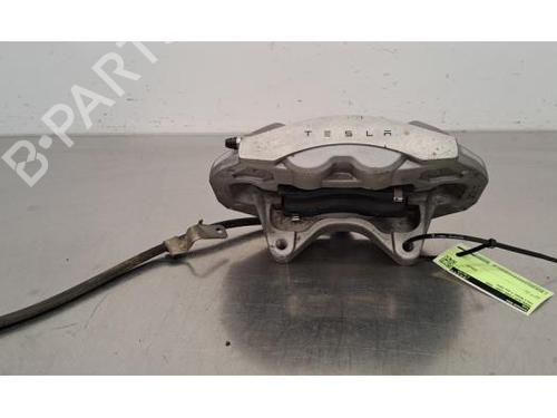 Używane Zacisk hamulca przedniego lewego TESLA MODEL 3 (5YJ3) EV (275 hp) 30582503