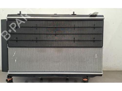 Used Water radiator Water radiator 38195738 38195738