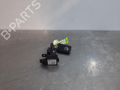 Ignition barrel VOLVO V40 Hatchback (525) D2 | BP17111950M48 