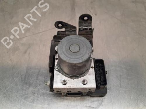 Used ABS pump MERCEDES-BENZ VITO Van (W447) 111 CDI (447.601, 447.603, 447.605) (114 hp) 23596309