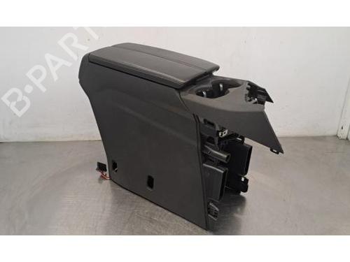 Used Armrest / Center console PEUGEOT 5008 II (MC_, MJ_, MR_, M4_) 1.5 BlueHDi 130 (MCYHZJ, MCYHZR, MCYHZX) (131 hp) 29468243