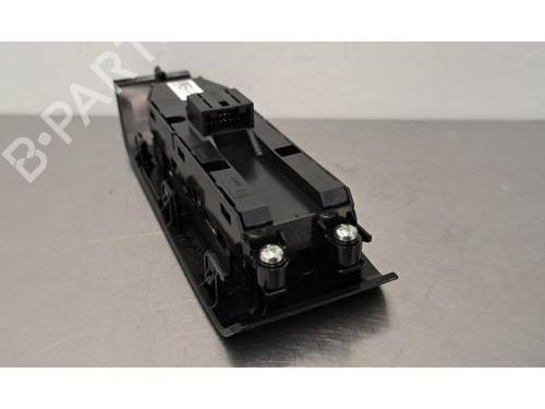 Switch MAZDA MX-30 (DR) e-SKYACTIV | BP30139074I30 