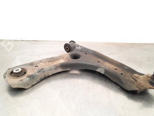 Used Right front suspension arm SKODA FABIA III Estate (NJ5) 1.0 TSI (95 hp) 15039249